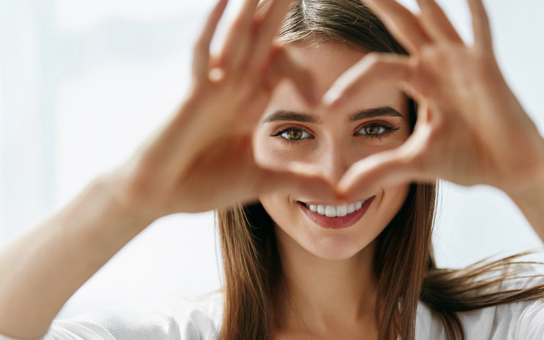 Lo natural está de moda. Tratamientos que protegen al cliente y las manos del profesional